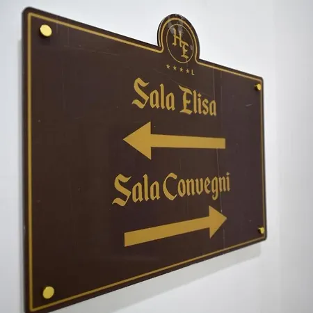 Hotel Eboli 4*