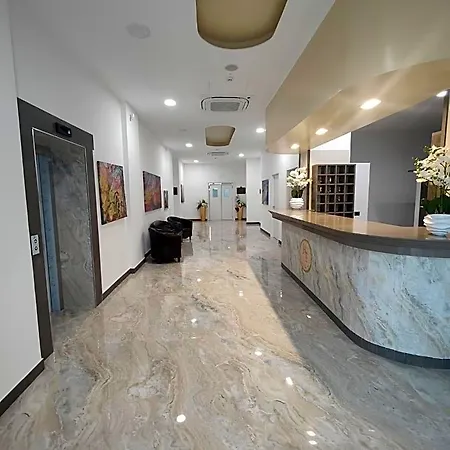 Hotel Hotel Eboli 4*